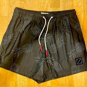 American Eagle Swim Shorts island inspired drawstring men’s size M
